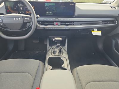 2026 Kia K4 - Photo 14