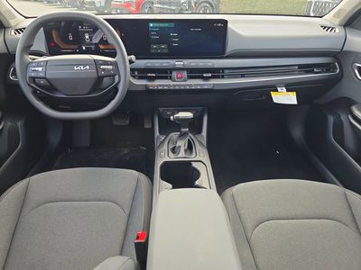 2026 Kia K4 - Photo 12