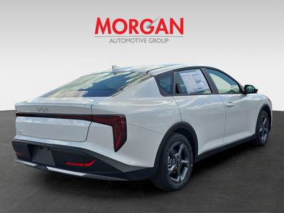 2026 Kia K4 - Photo 8