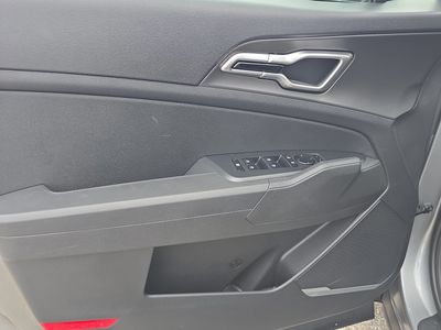 2026 Kia Sportage Hybrid - Photo 18