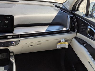 2026 Kia Sorento - Photo 14