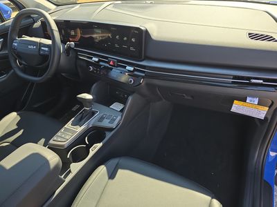2026 Kia Sportage — photo 12 view