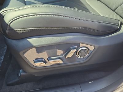 2027 Kia Telluride Hybrid - Photo 21