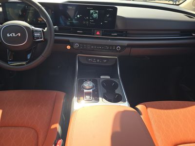 2026 Kia Carnival Hybrid — photo 15 view