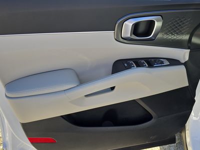 2026 Kia Sorento — photo 19 view