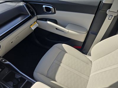 2026 Kia Sorento — photo 17 view