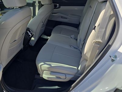 2026 Kia Sorento — photo 18 view