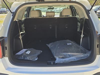 2026 Kia Sorento — photo 12 view