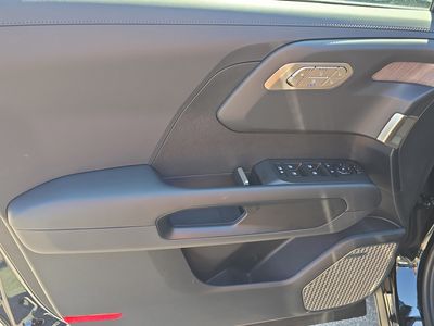 2027 Kia Telluride Hybrid - Photo 19