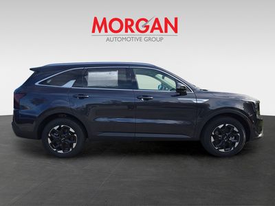 2026 Kia Sorento — photo 9 view
