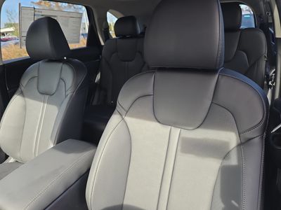 2026 Kia Sorento — photo 23 view