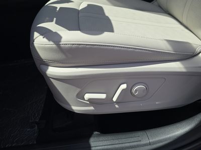 2026 Kia Sorento - Photo 21