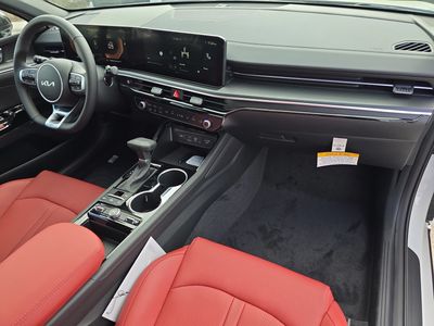 2026 Kia K5 - Photo 11