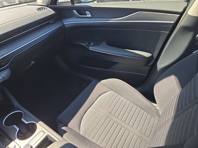 2026 Kia K5 — photo 14 view