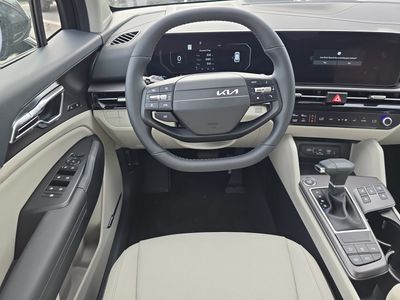 2026 Kia Sportage — photo 16 view