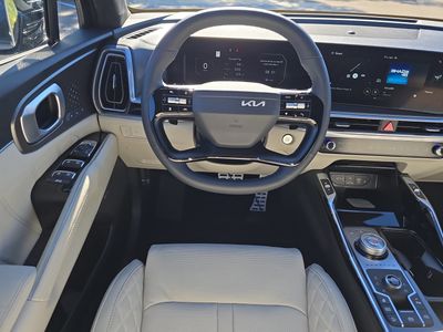 2026 Kia Sorento Hybrid - Photo 14