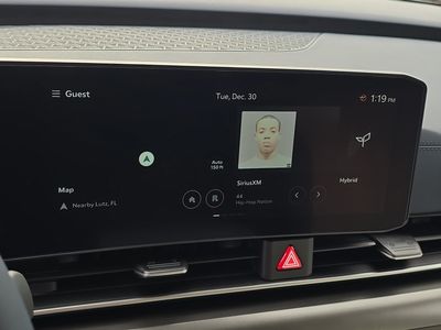 2026 Kia Carnival Hybrid - Photo 26