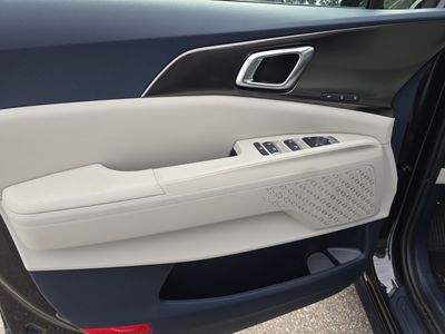 2026 Kia Carnival Hybrid - Photo 20