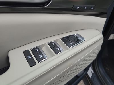 2026 Kia Carnival Hybrid - Photo 22