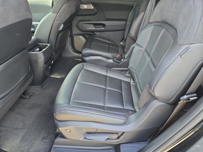 2027 Kia Telluride Hybrid - Photo 17
