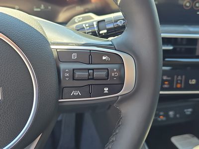 2026 Kia K5 - Photo 31