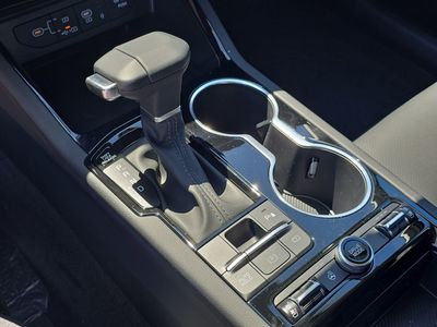 2026 Kia K5 - Photo 26