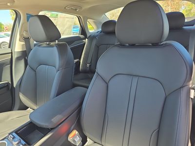 2026 Kia K5 - Photo 21