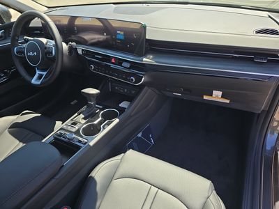 2026 Kia K5 - Photo 11