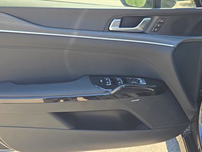 2026 Kia K5 - Photo 17