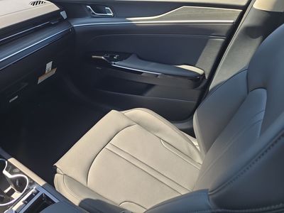 2026 Kia K5 - Photo 15