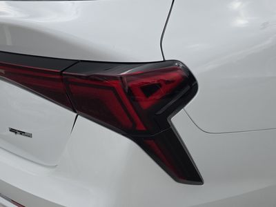 2026 Kia K5 - Photo 11