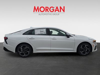 2026 Kia K5 - Photo 9