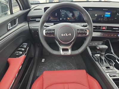 2026 Kia K5 - Photo 15