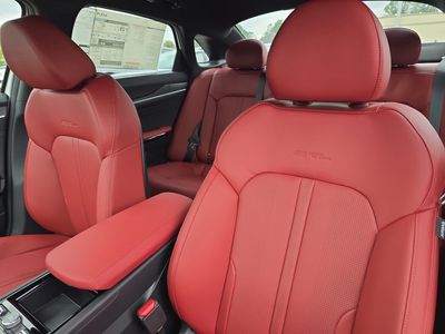 2026 Kia K5 - Photo 23