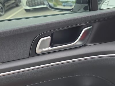 2026 Kia K5 - Photo 20