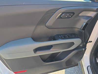 2027 Kia Telluride - Photo 18