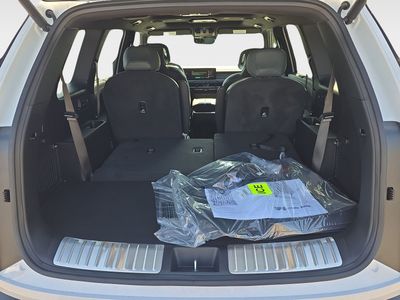 2027 Kia Telluride - Photo 10