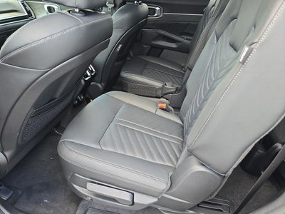 2026 Kia Sorento — photo 17 view