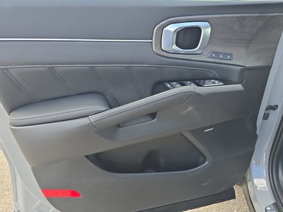 2026 Kia Sorento — photo 18 view