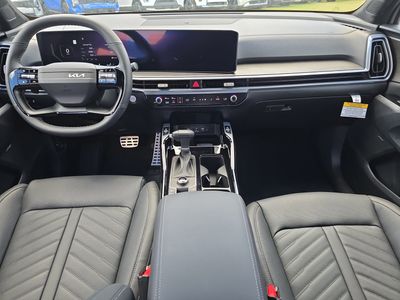 2026 Kia Sorento — photo 13 view