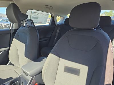 2026 Kia K4 - Photo 21