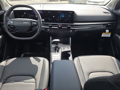 2026 Kia Sportage — photo 13 view
