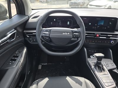 2026 Kia Sportage — photo 14 view