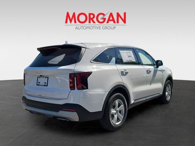 2026 Kia Sorento - Photo 8