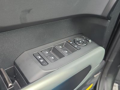 2027 Kia Telluride Hybrid - Photo 21