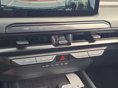 2027 Kia Telluride Hybrid - Photo 27