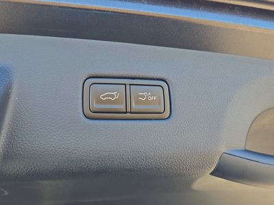 2026 Kia Carnival Hybrid - Photo 13