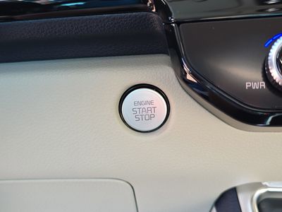 2026 Kia Carnival Hybrid - Photo 32