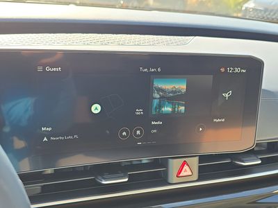2026 Kia Carnival Hybrid - Photo 28