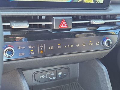 2026 Kia Sportage — photo 28 view